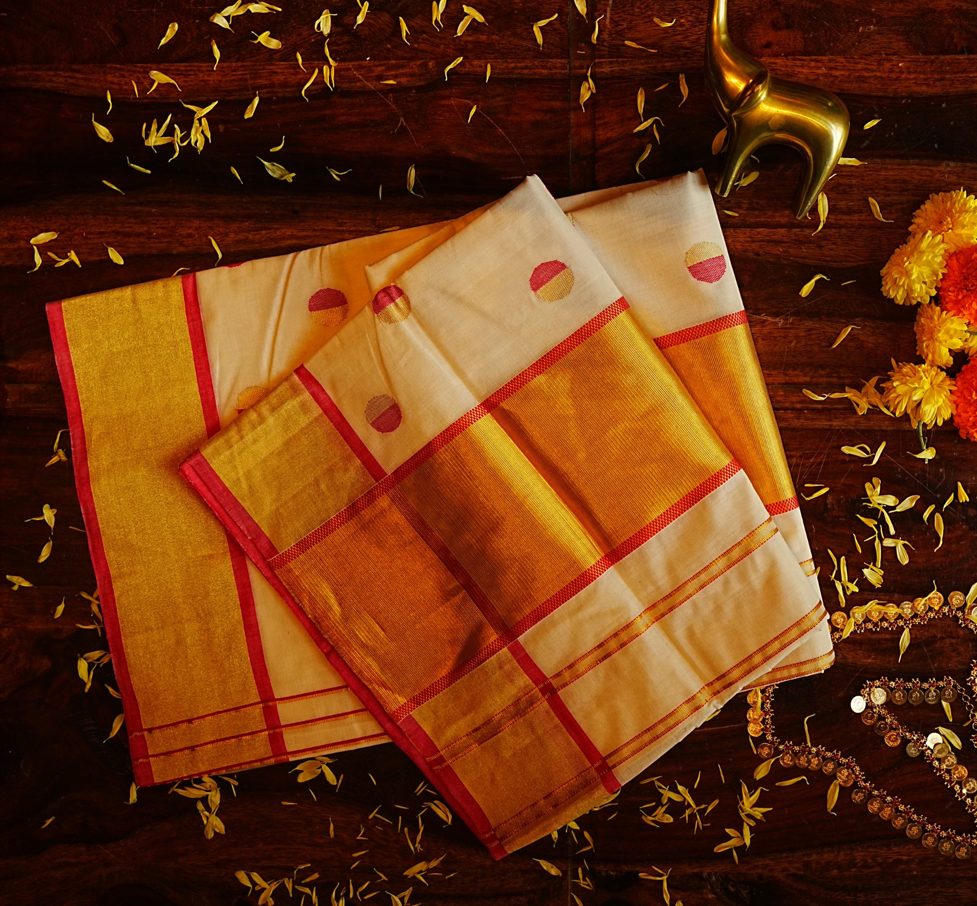 Kerala Kasavu Saree with Pink Polka Dots & Gold Kasavu Border
